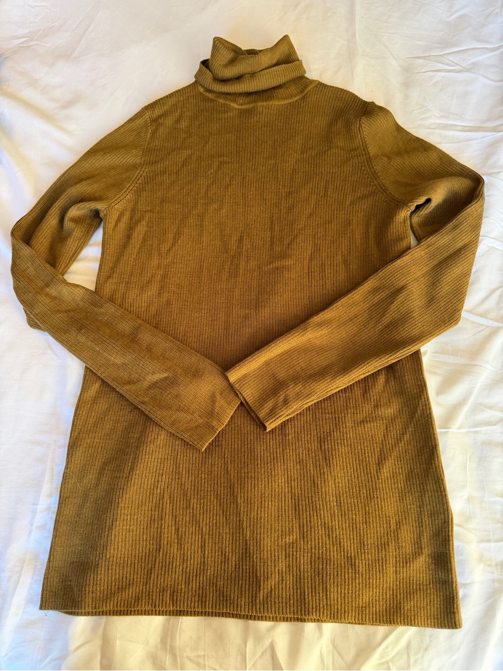 Uniqlo Women’s Ribbed Turtleneck Sweater - Mustard Brown